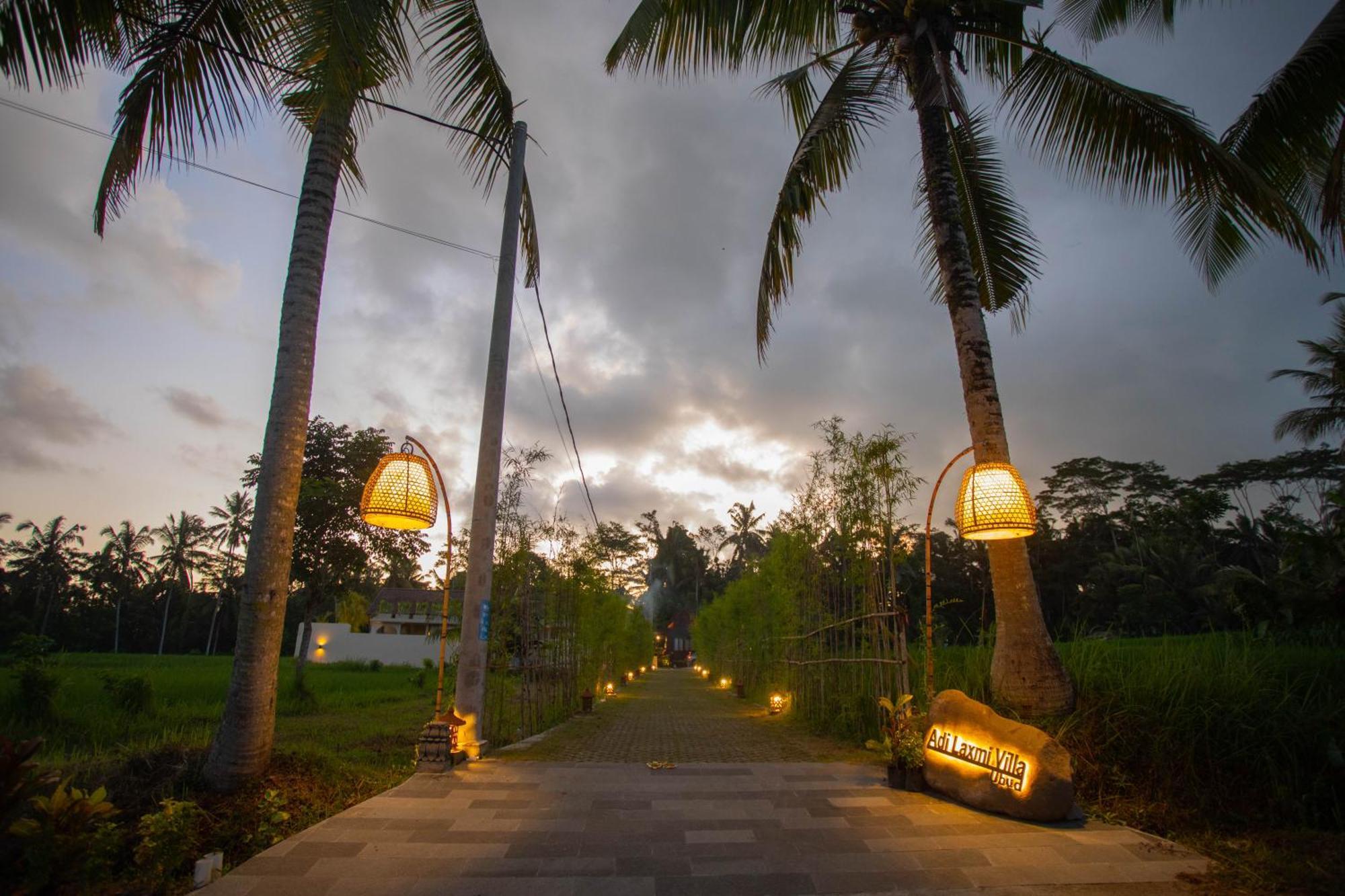 Adi Laxmi Villa Ubud Exterior photo